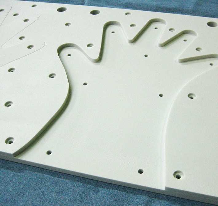 小さくとも、光ある企業へ。